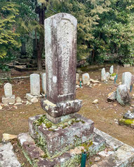 伊達金三郎の墓